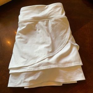 Athleta tennis skirt